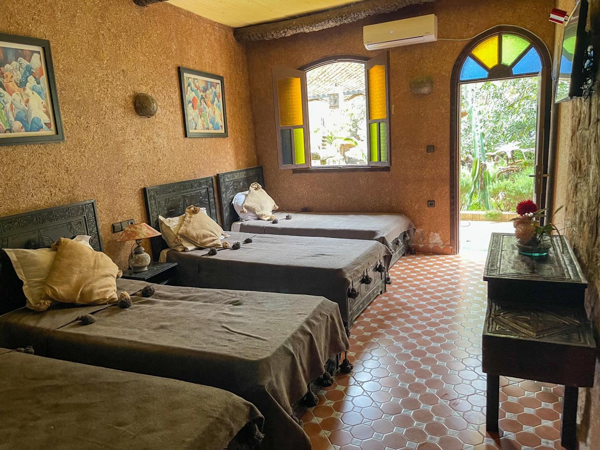 Auberge Le Refuge Aksri エクステリア 写真